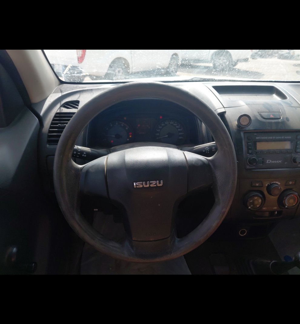 Isuzu D MAX 2x4 2021 image