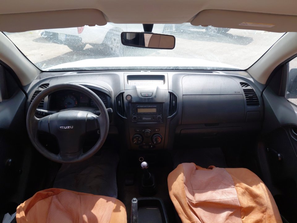 Isuzu D MAX 2x4 2021 image