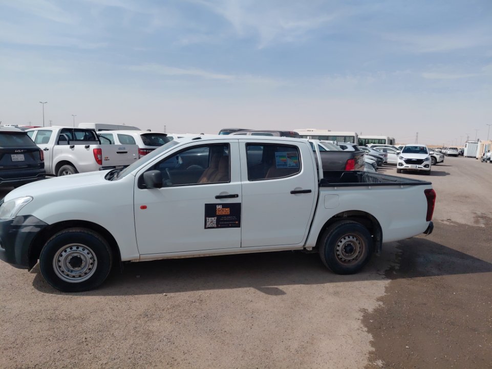 Isuzu D MAX 2x4 2021 image