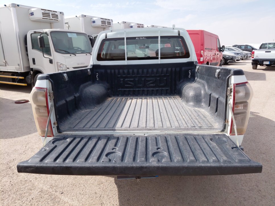 Isuzu D MAX 4x4 2020 image