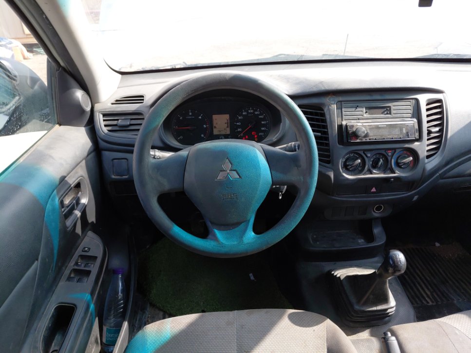 Mitsubishi L200 2x4 2022 image