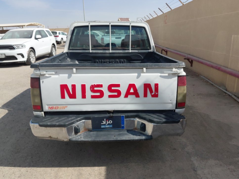 نيسان بيك أب  2016 image