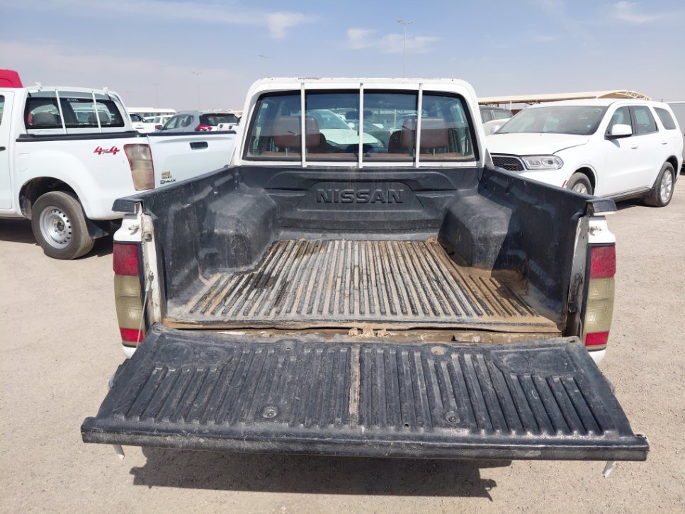 نيسان بيك أب  2016 image