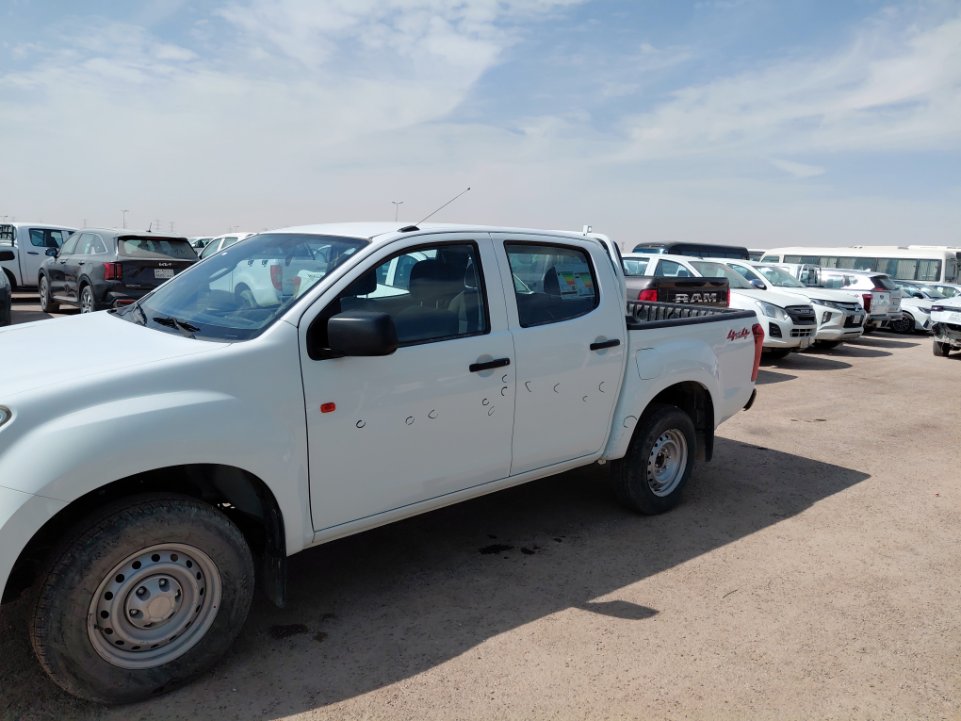 Isuzu D MAX 4x4 2020 image