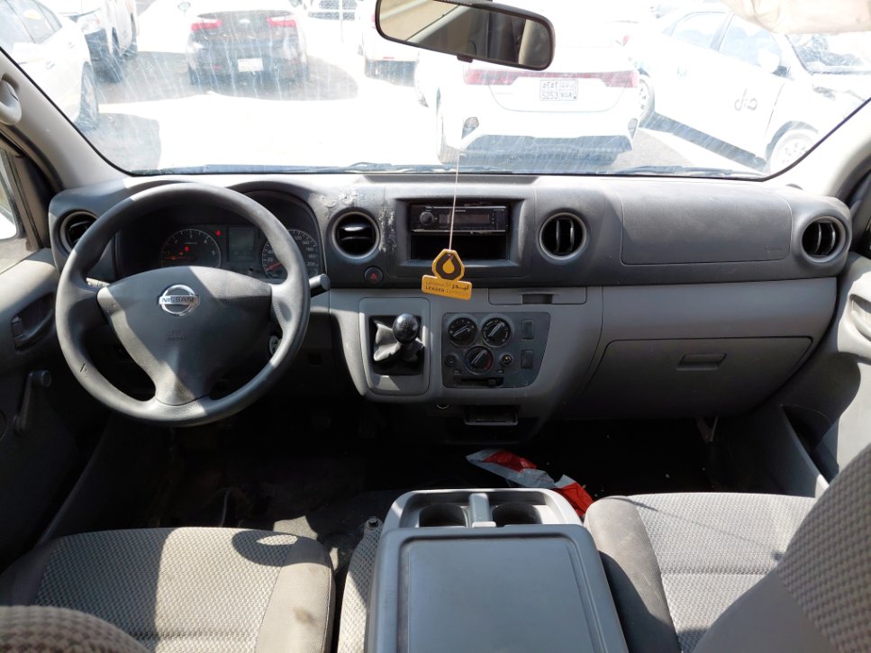 Nissan Urvan  2021 image