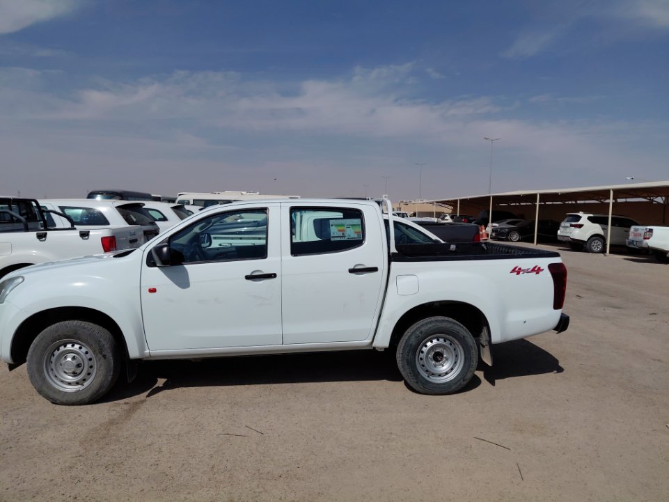 Isuzu D MAX 4x4 2020 image
