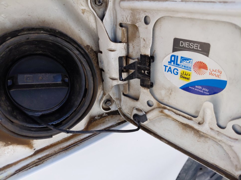 Nissan Urvan  2021 image