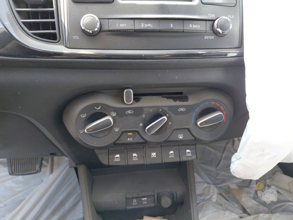 KIA Pegas  LX FWD  2023 image