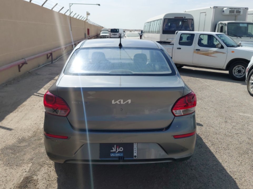KIA Pegas  LX FWD  2022 image