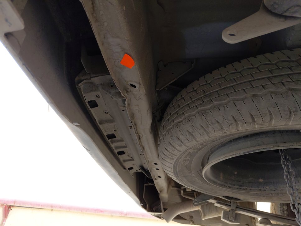 Nissan Urvan  2021 image