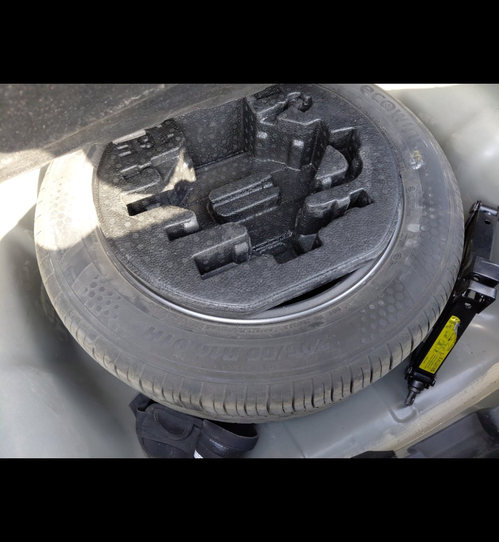 Hyundai Elantra  2025 image