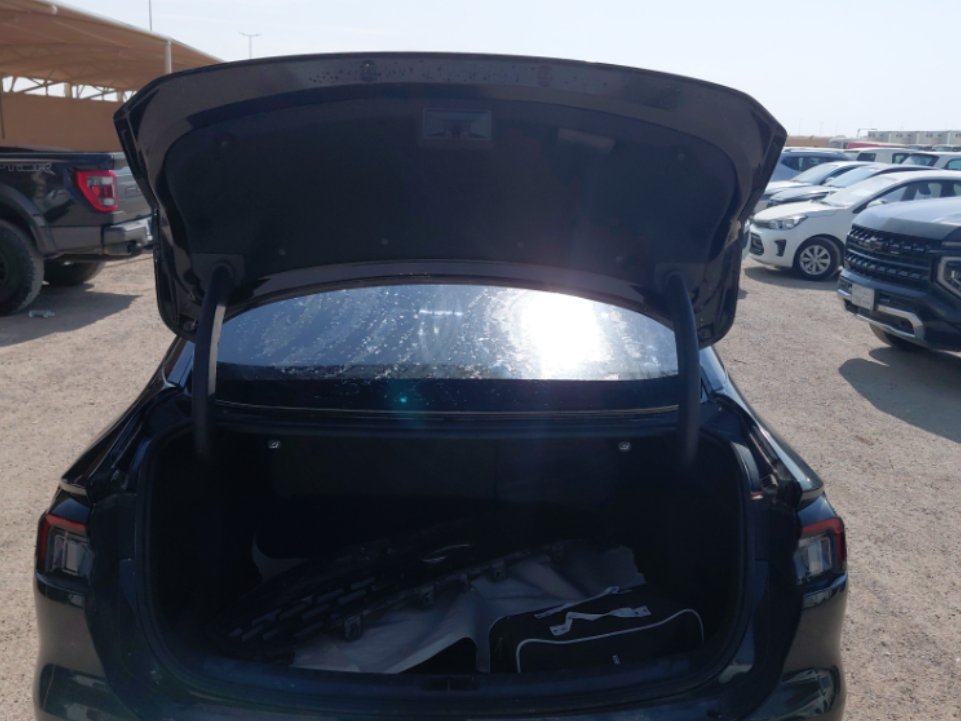 Ford Taurus  2023 image