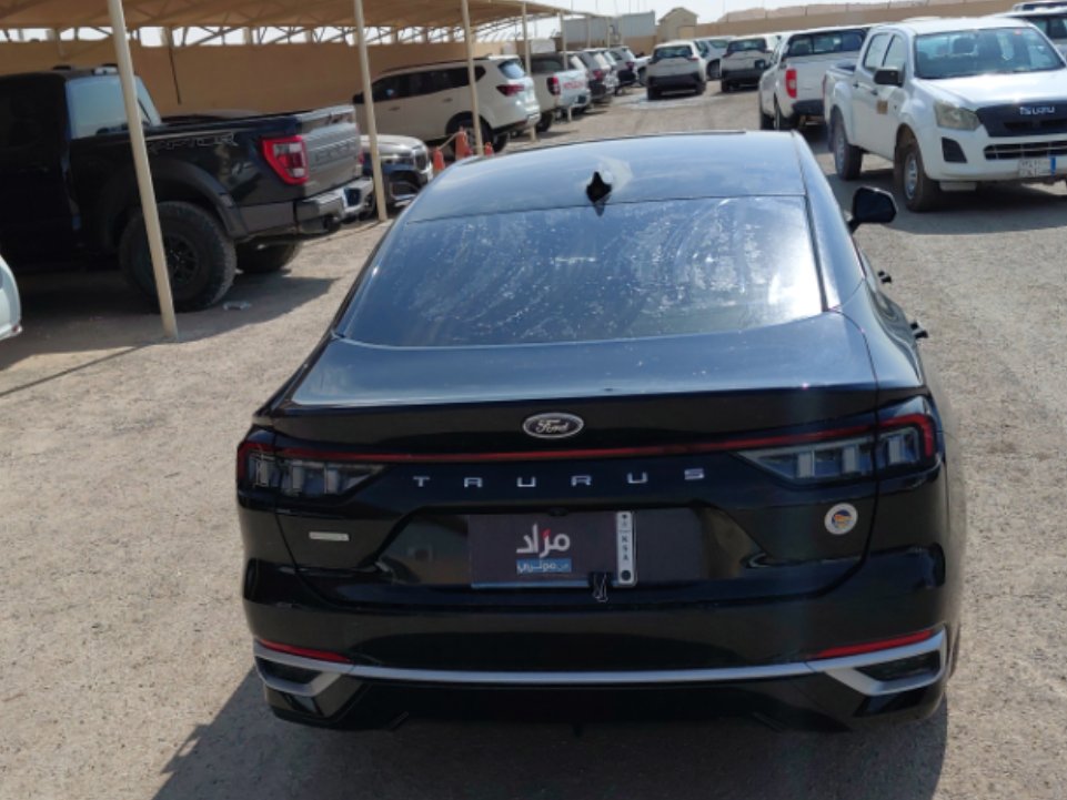 Ford Taurus  2023 image