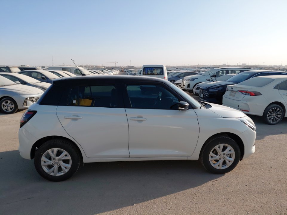 Suzuki SWIFT GL 2025 image