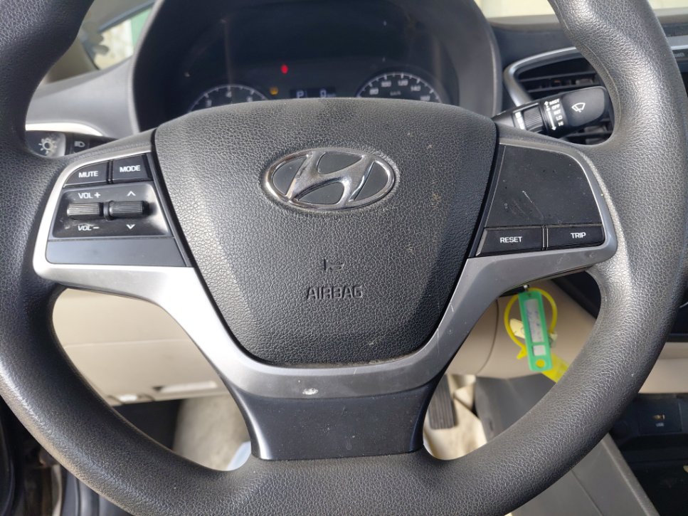 Hyundai Accent GL 2022 image