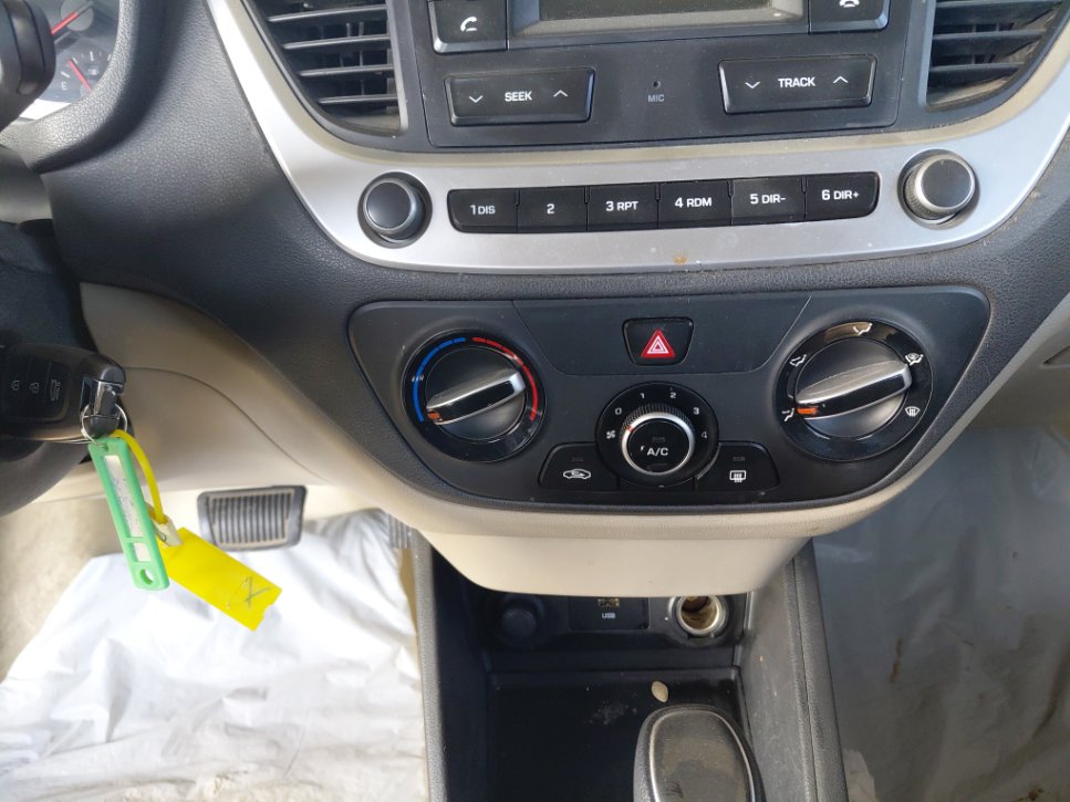 Hyundai Accent GL 2022 image