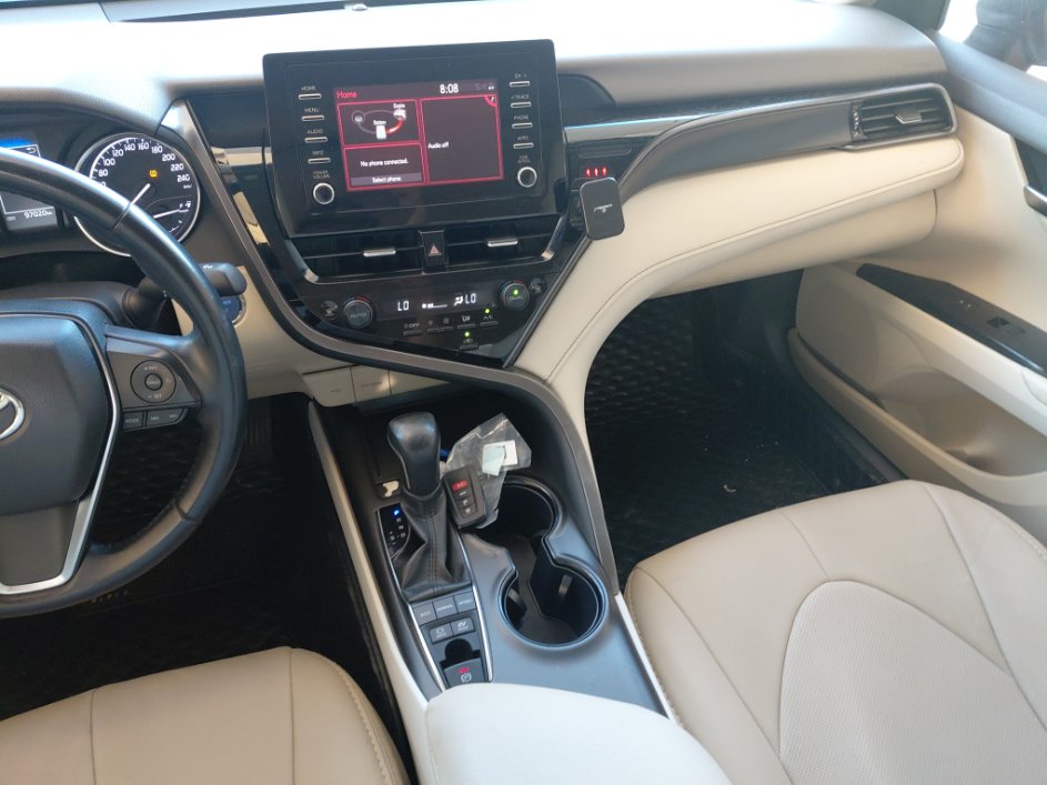 Toyota Camry GLE HEV  2023 image