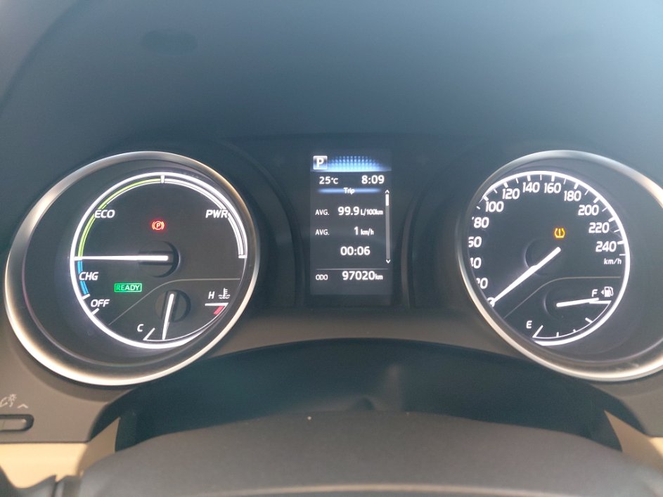 Toyota Camry GLE HEV  2023 image