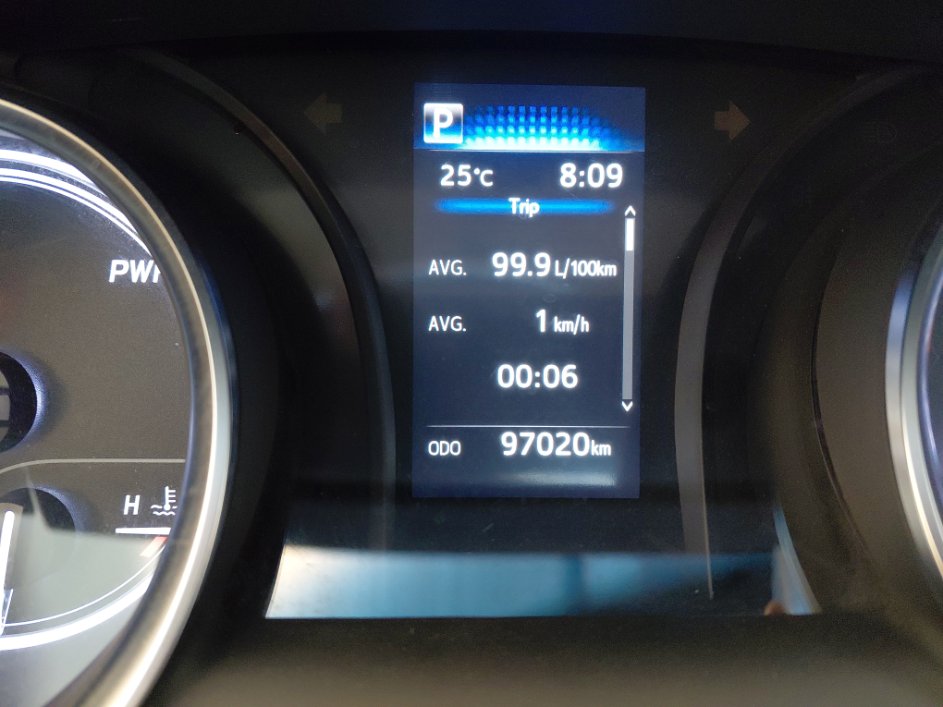 Toyota Camry GLE HEV  2023 image