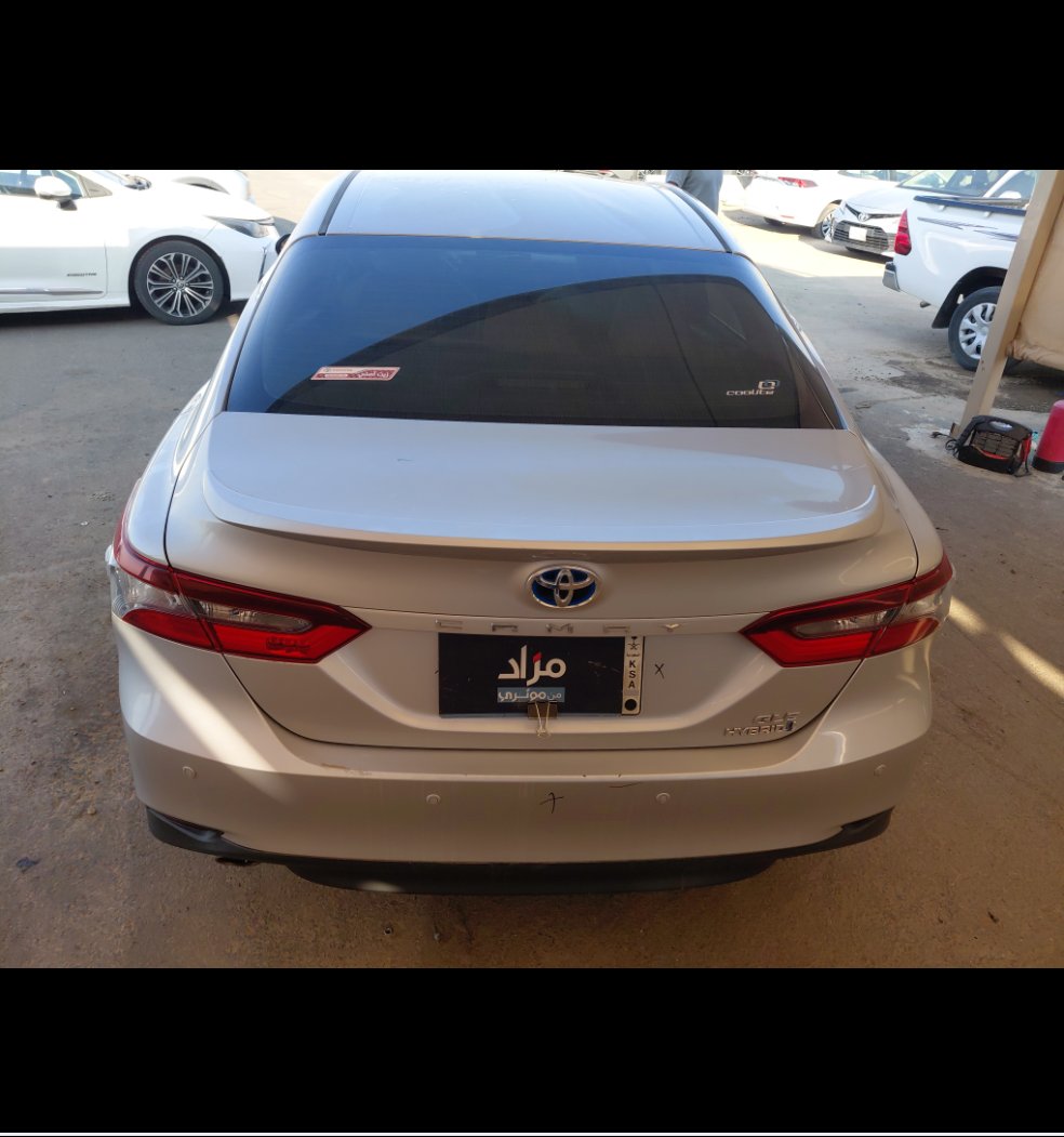 Toyota Camry GLE HEV  2023 image