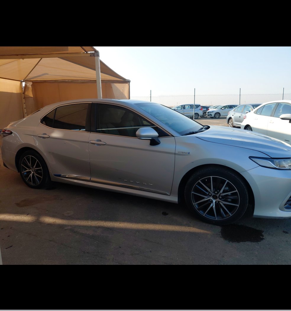 Toyota Camry GLE HEV  2023 image