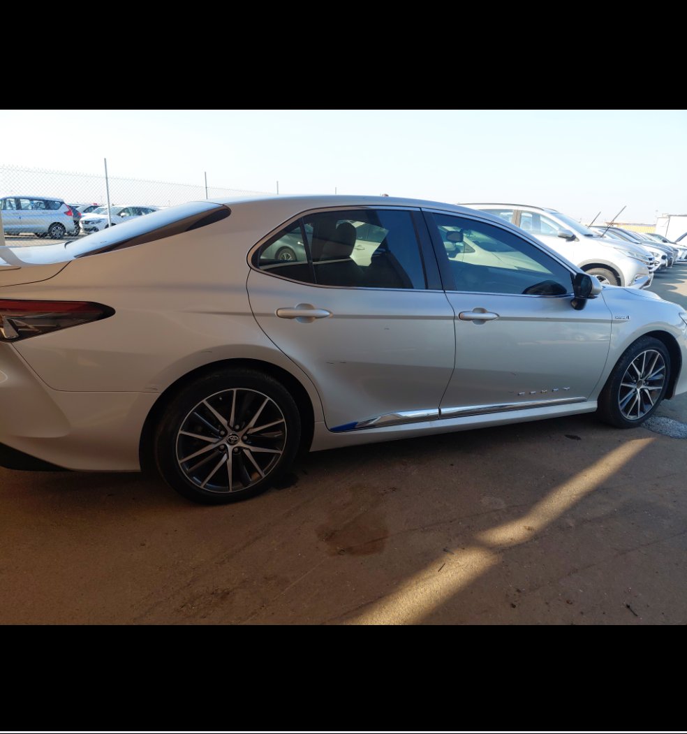 Toyota Camry GLE HEV  2023 image