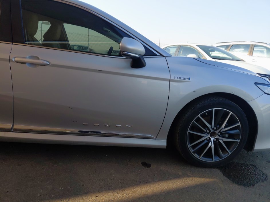 Toyota Camry GLE HEV  2023 image