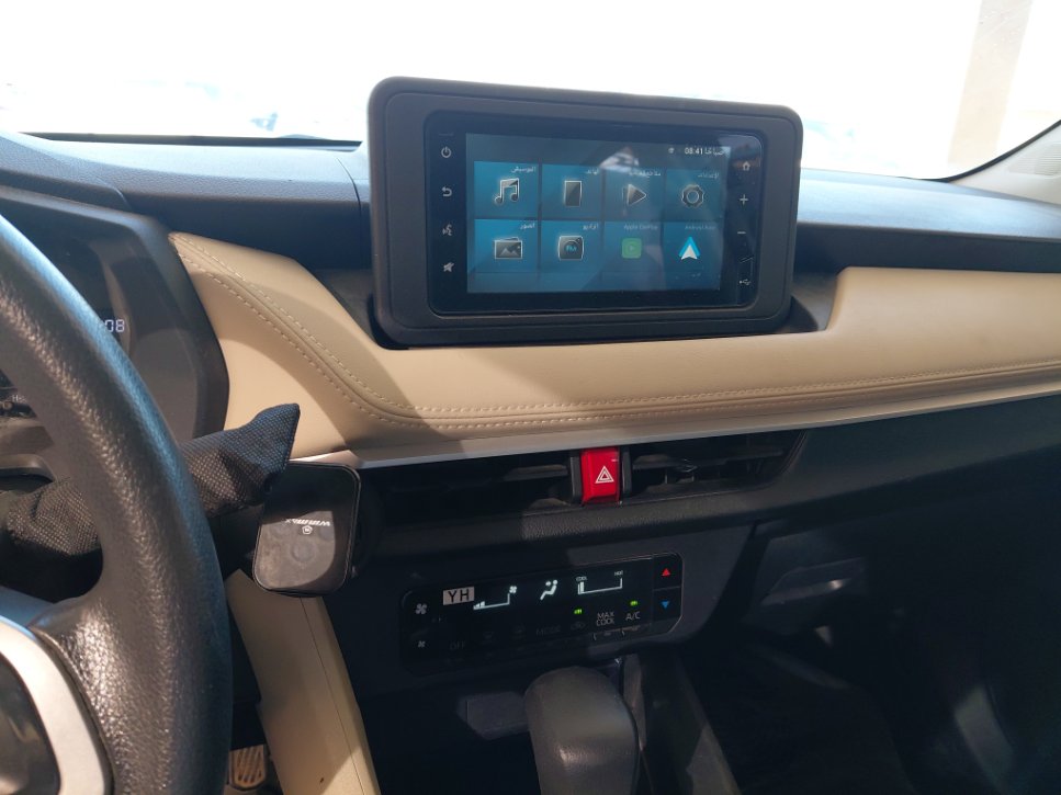 Toyota Yaris SD Y 2024 image