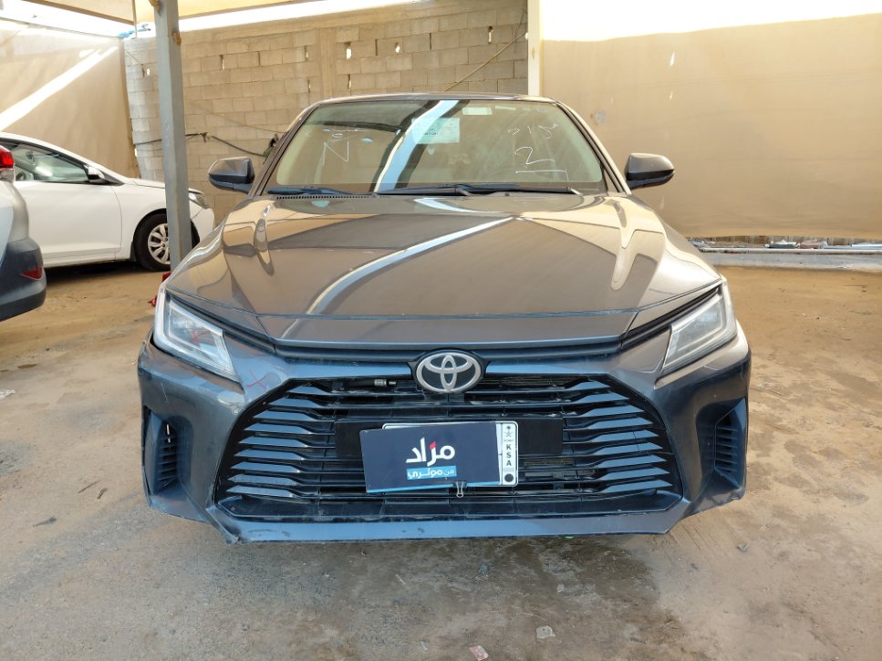 Toyota Yaris SD Y 2024