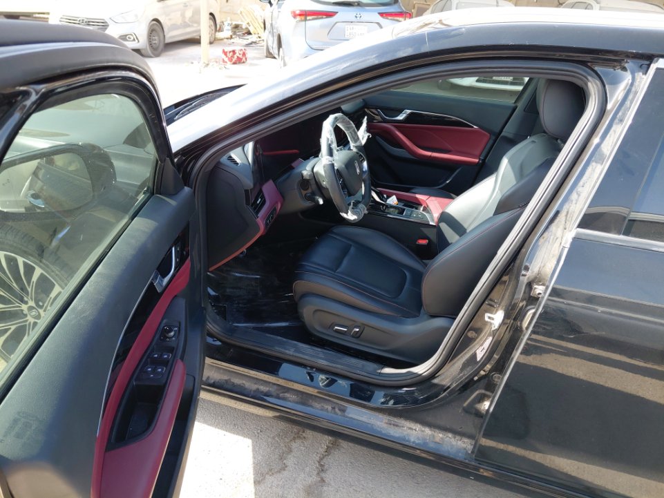 فاو بيستون B70 بريميم 2023 image