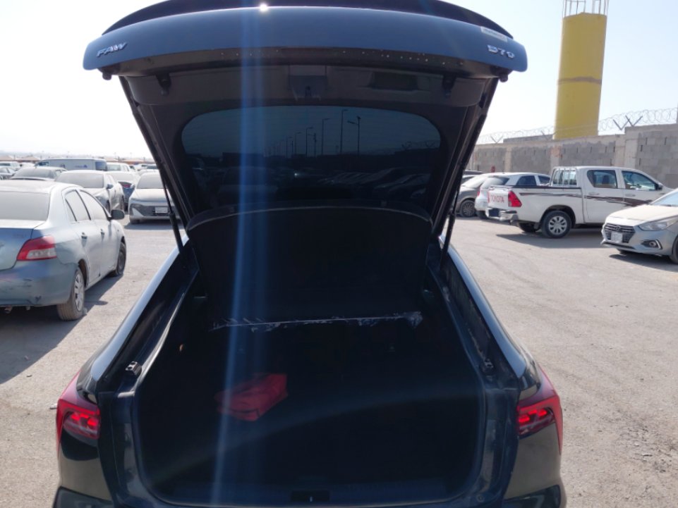 فاو بيستون B70 بريميم 2023 image