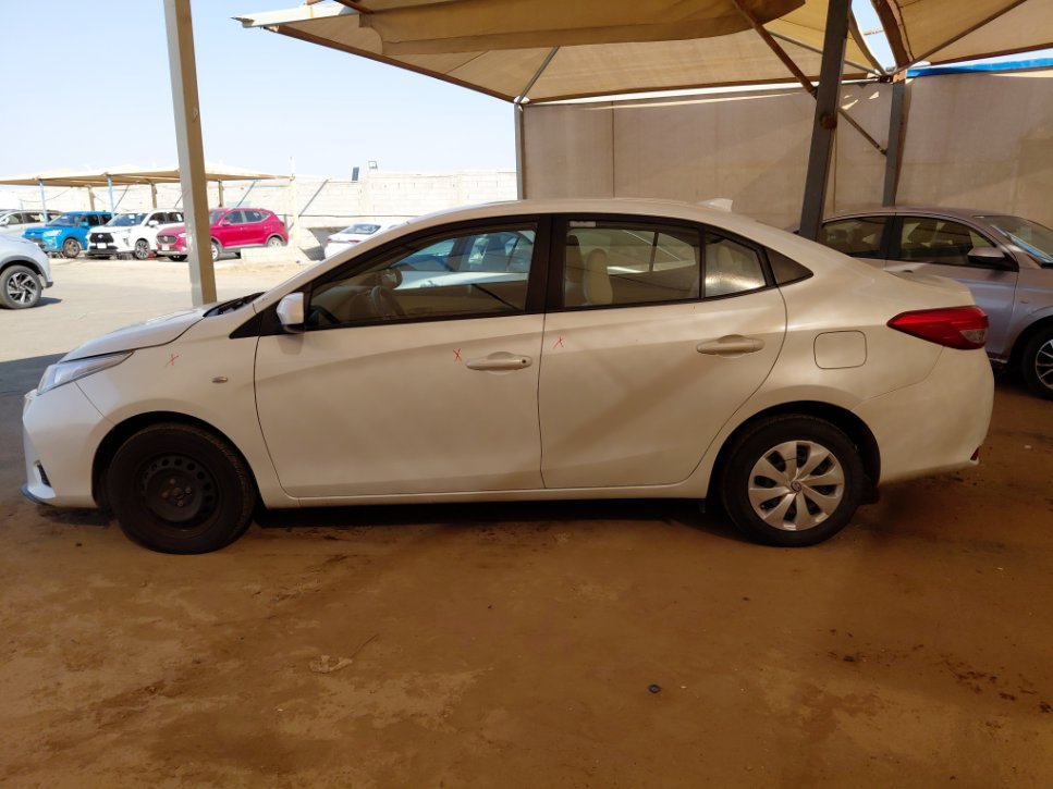 تويوتا يارس SD Y FLT 2021 image