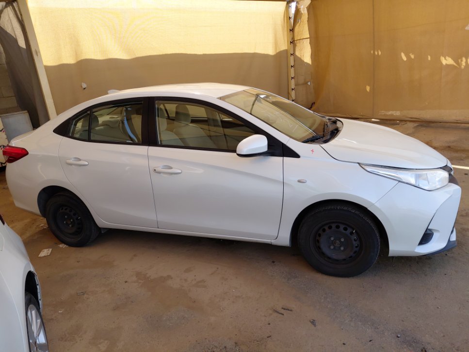 تويوتا يارس SD Y FLT 2021 image