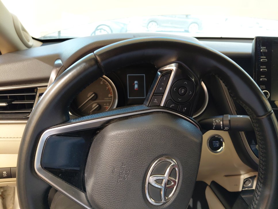 Toyota Camry GLE X 2024 image