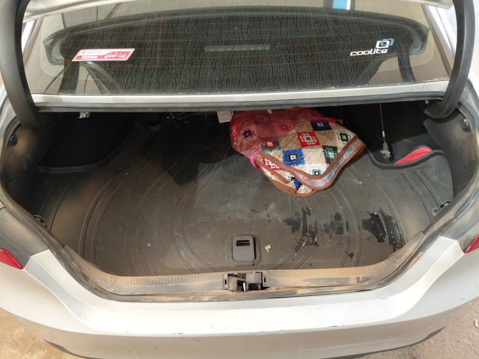 Toyota Camry GLE X 2024 image