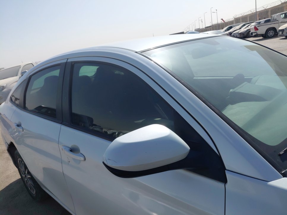 تويوتا يارس SD Y 2023 image