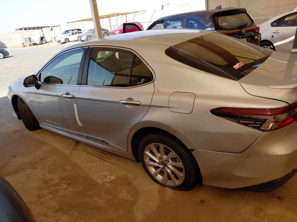 Toyota Camry GLE X 2024 image