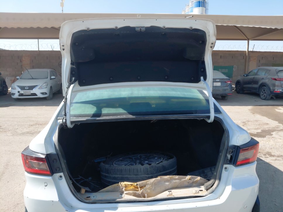 تويوتا يارس SD Y 2023 image