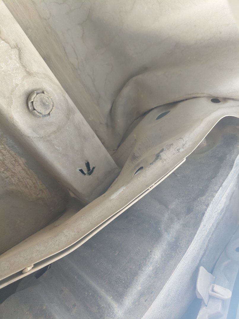 تويوتا يارس SD Y 2023 image