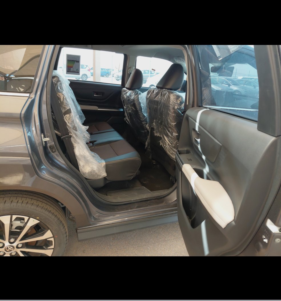 تويوتا فيلوز GLX 2024 image