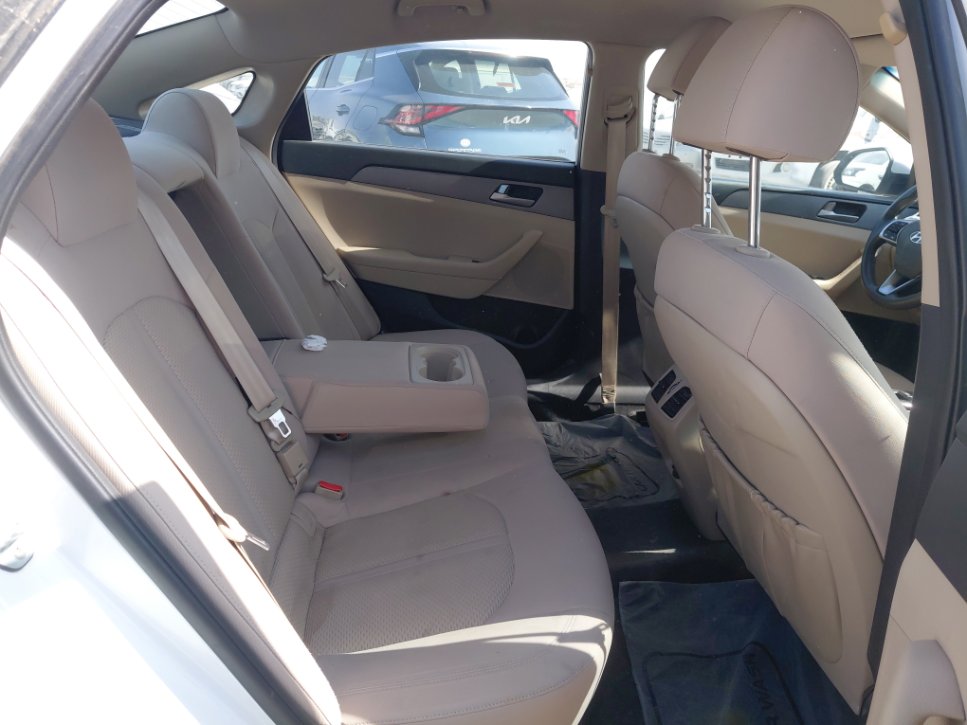 هيونداي سوناتا GL 2019 image