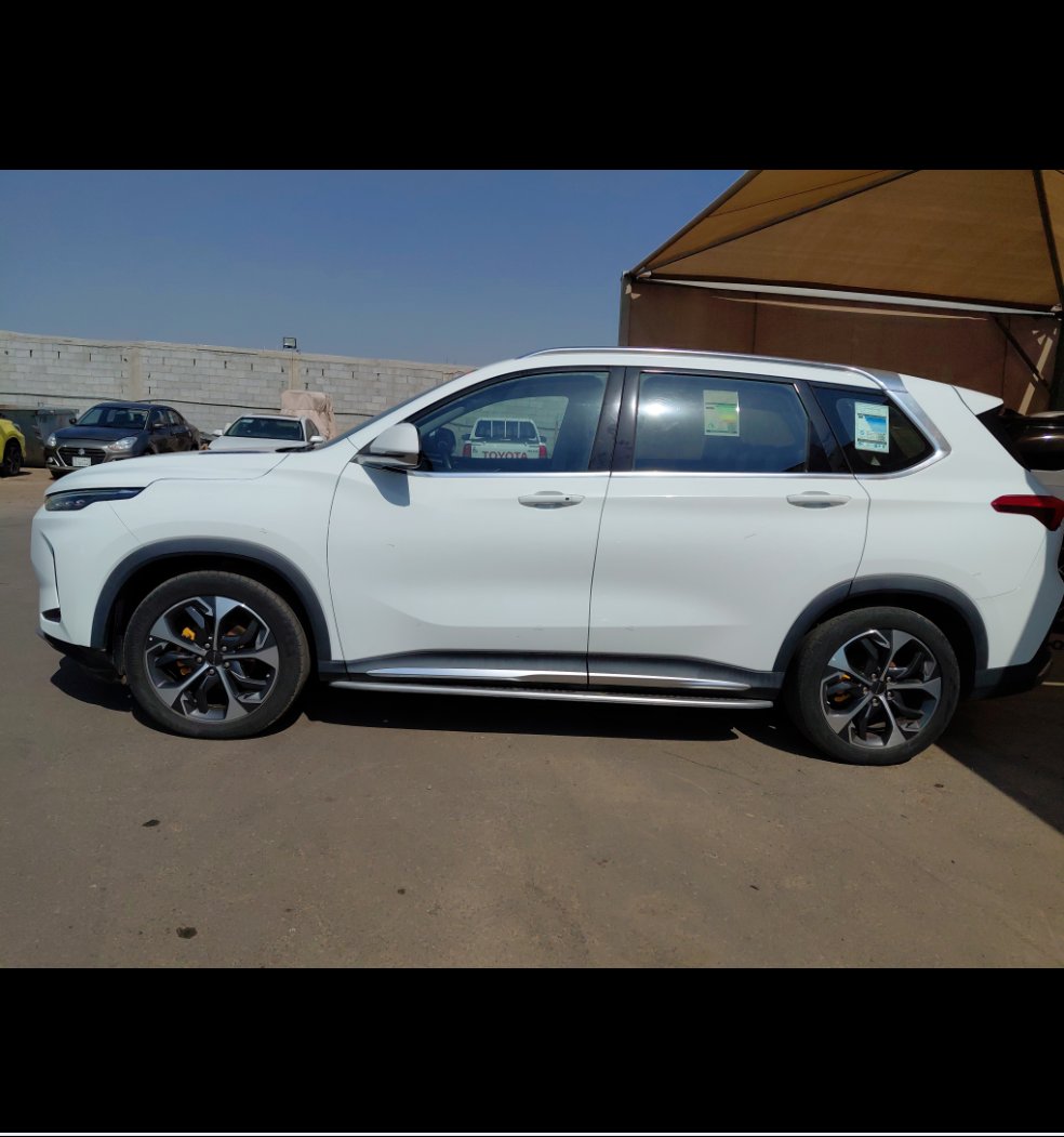 Maxus D60 LUX Sports  2023 image