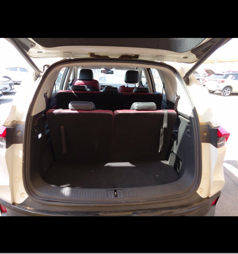 Maxus D60 LUX Sports  2023 image