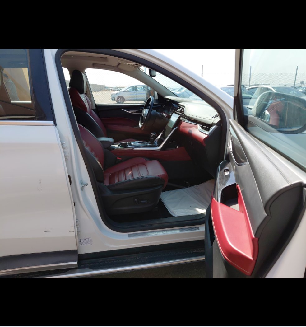 Maxus D60 LUX Sports  2023 image