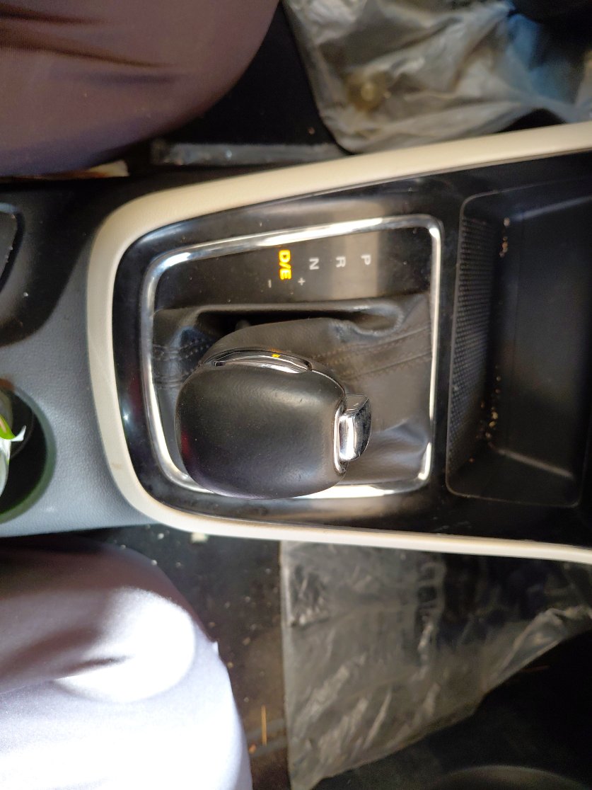 إم جي 5 STD 2024 image