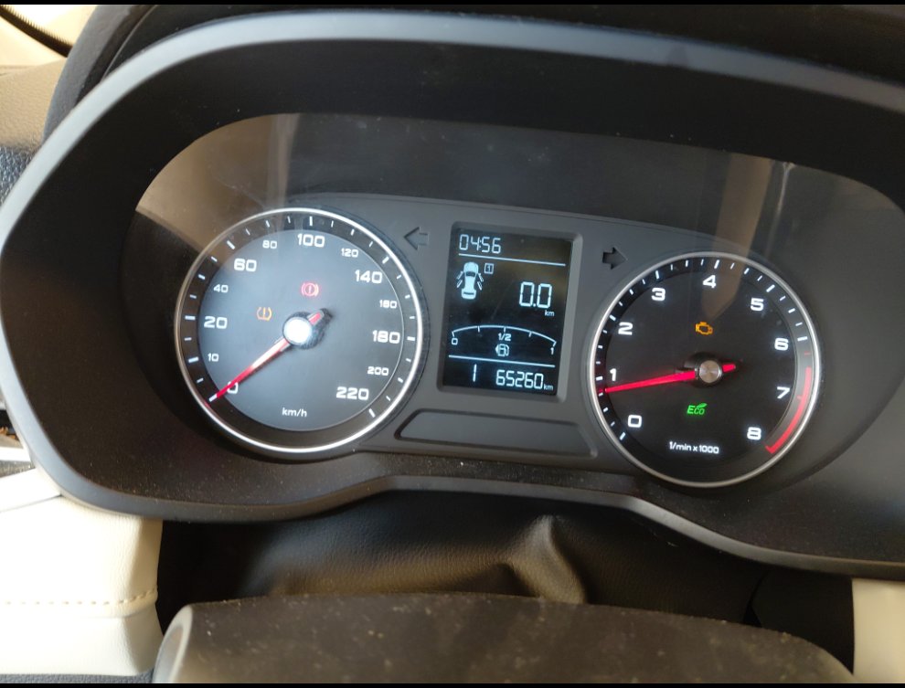 إم جي 5 STD 2024 image