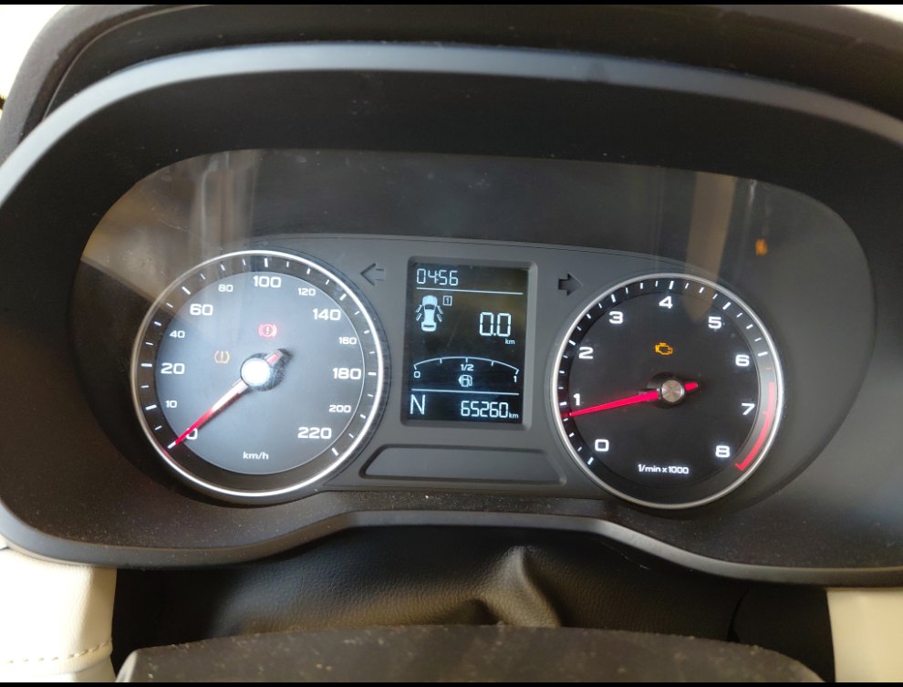 إم جي 5 STD 2024 image