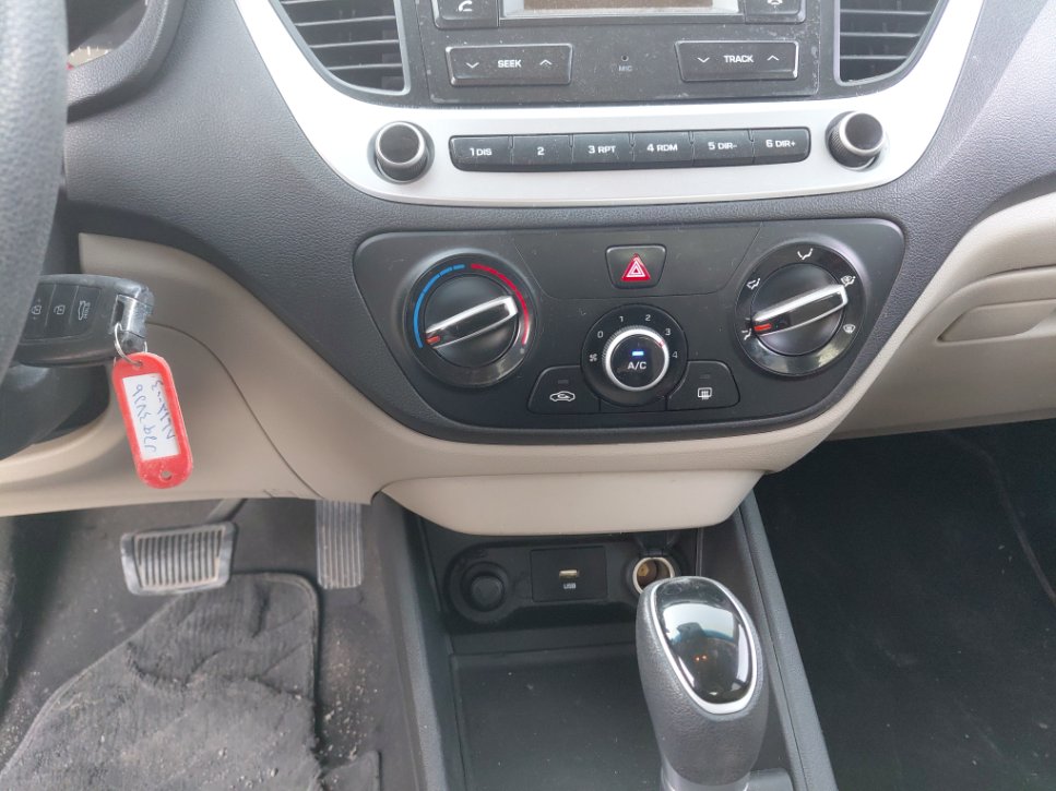 Hyundai Accent FLEET 2023 image