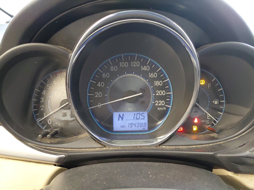 تويوتا يارس Y FLT  2017 image