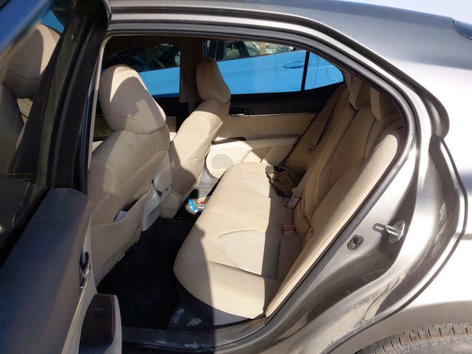 Toyota Camry LE HEV 2024 image